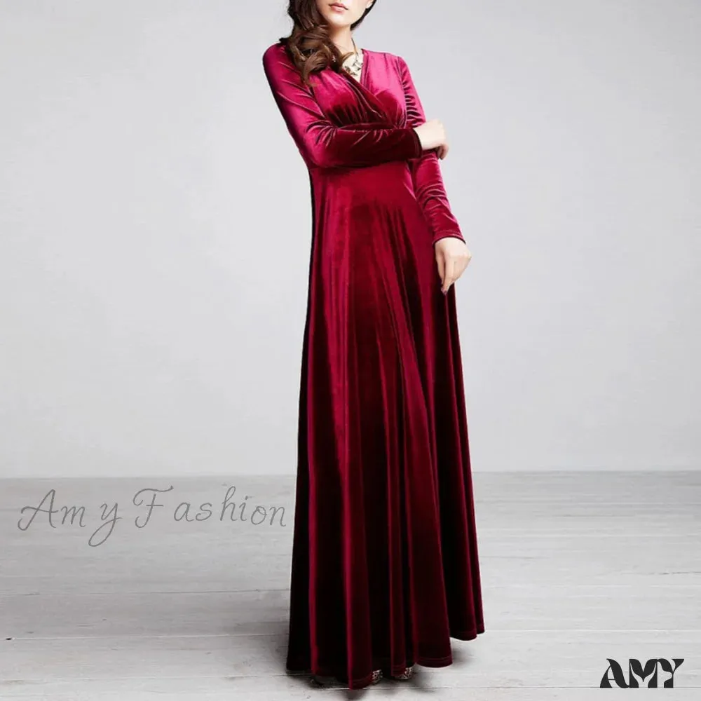 Amy Fashion - V Neck Pleated Velvet Banquet Maxi Dress