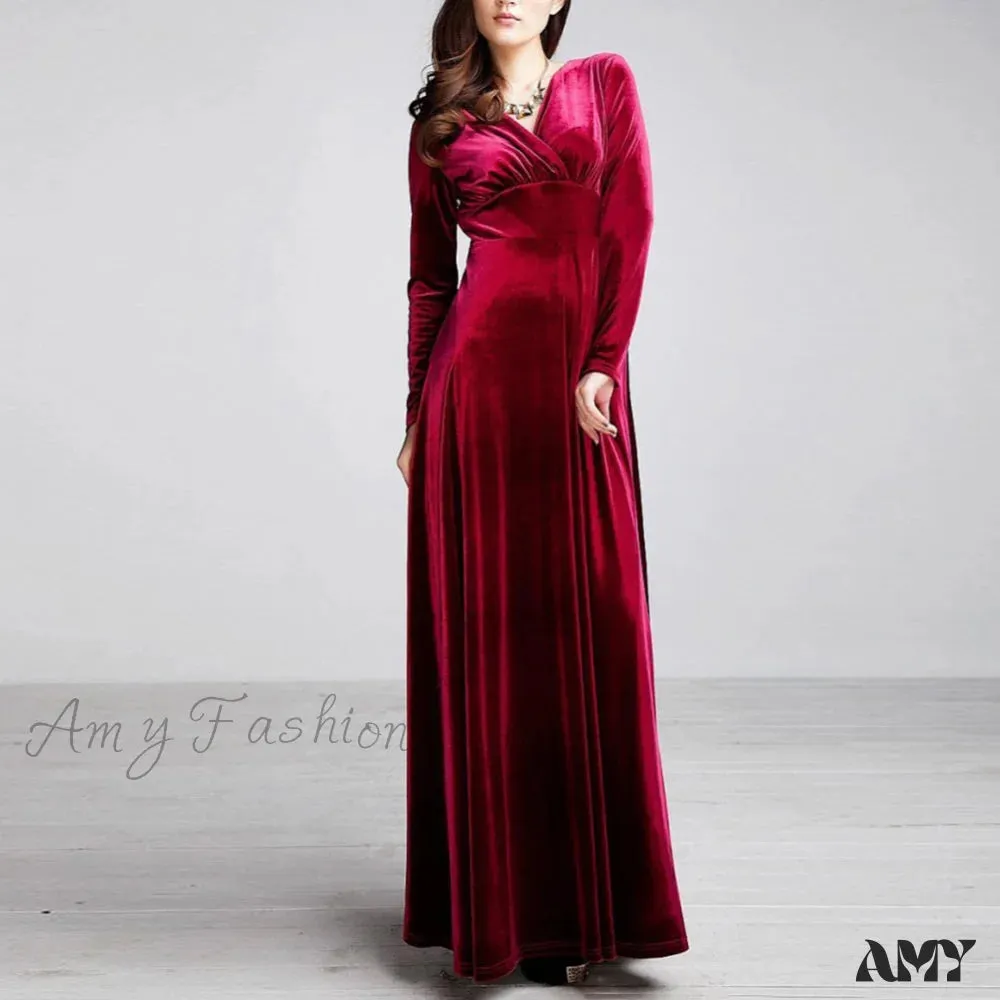 Amy Fashion - V Neck Pleated Velvet Banquet Maxi Dress