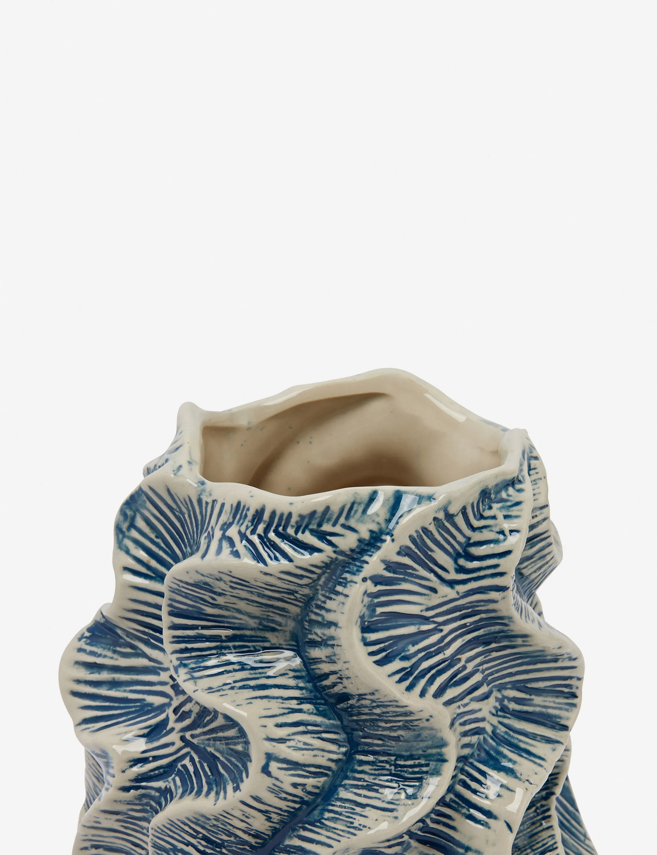 Anwen Vase