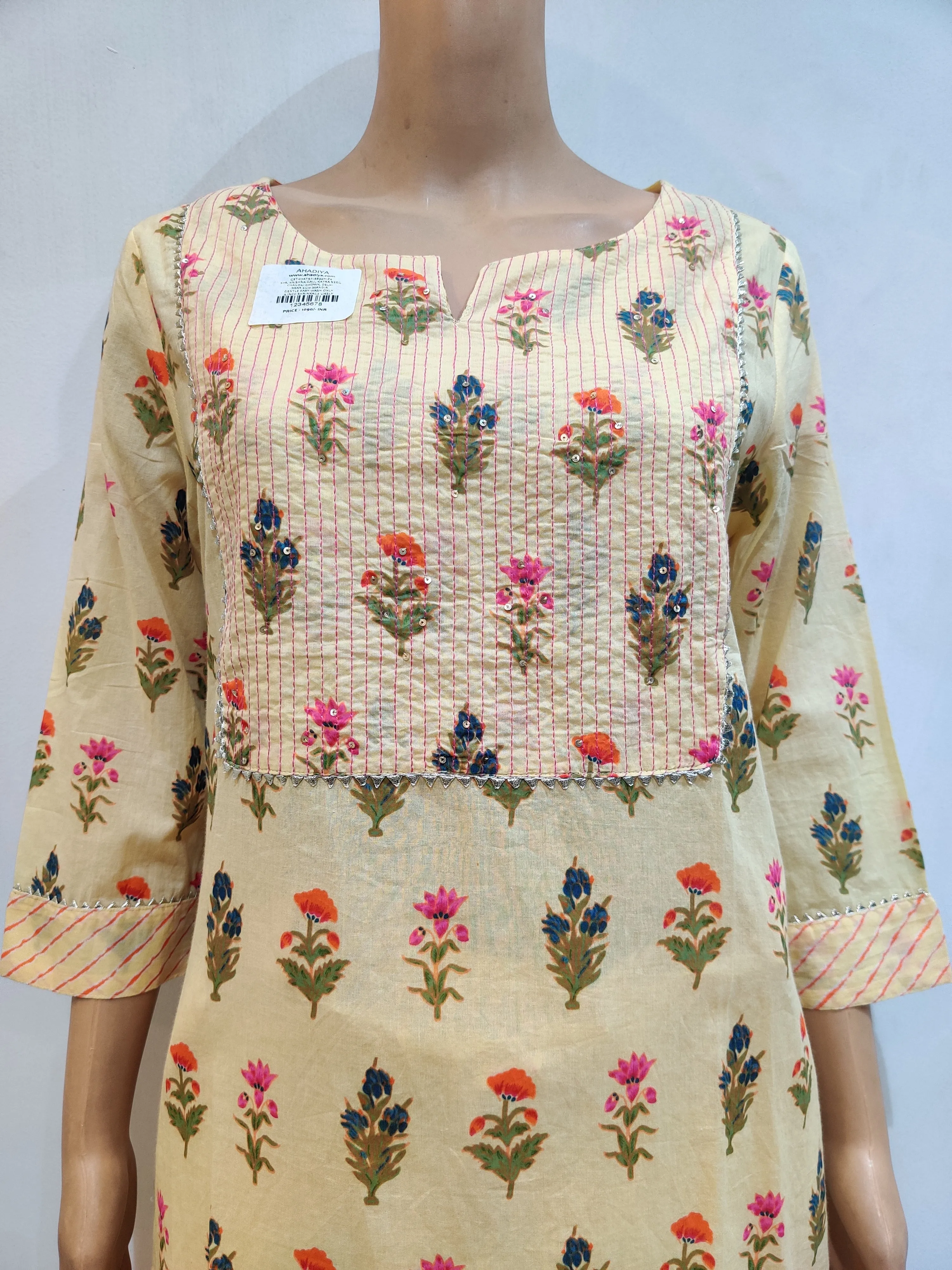 Bearberry Kurti