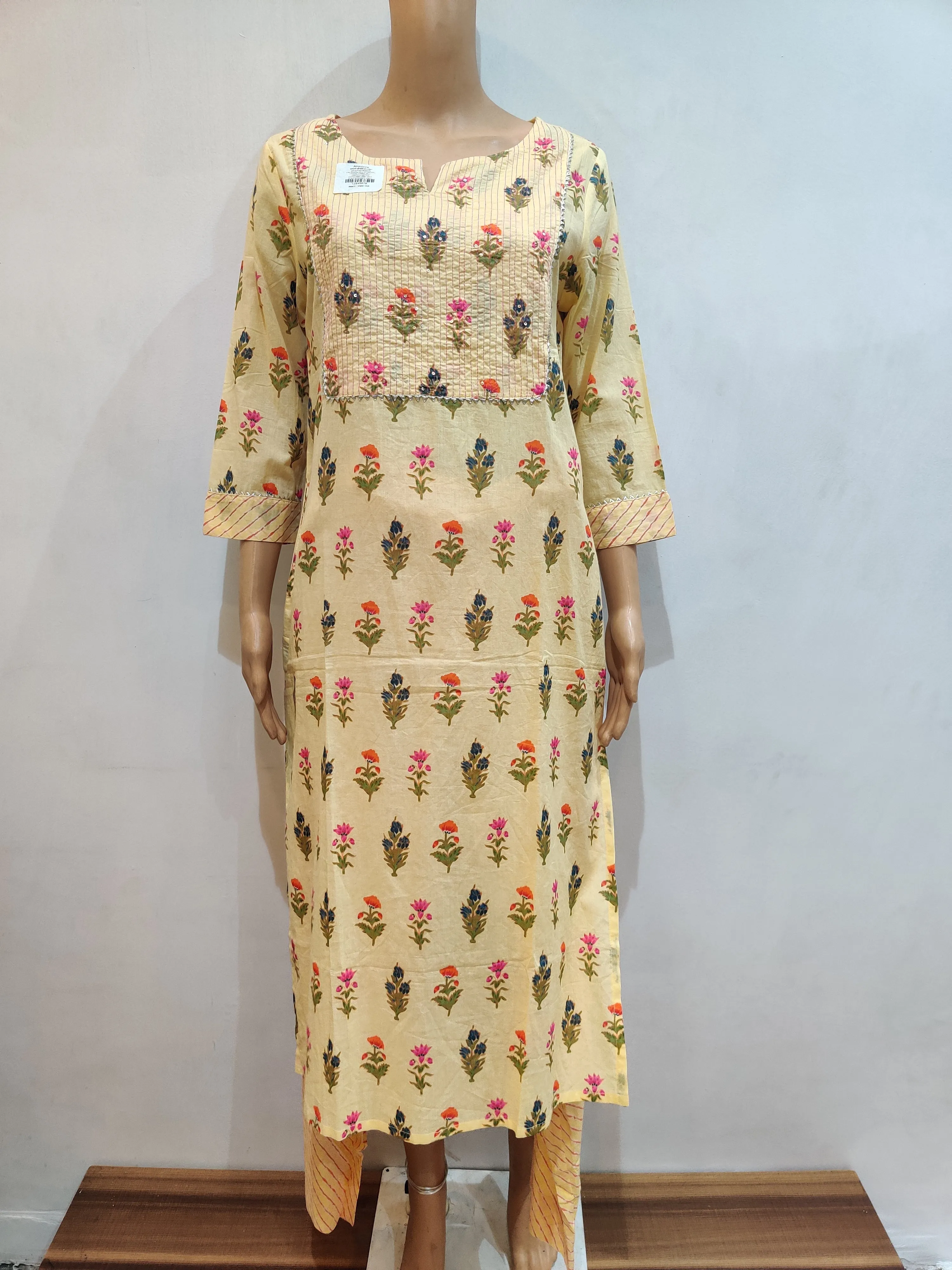 Bearberry Kurti