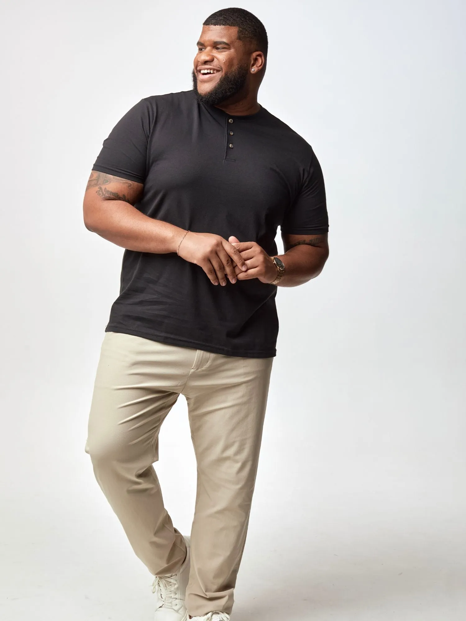 Black Short Sleeve Henley