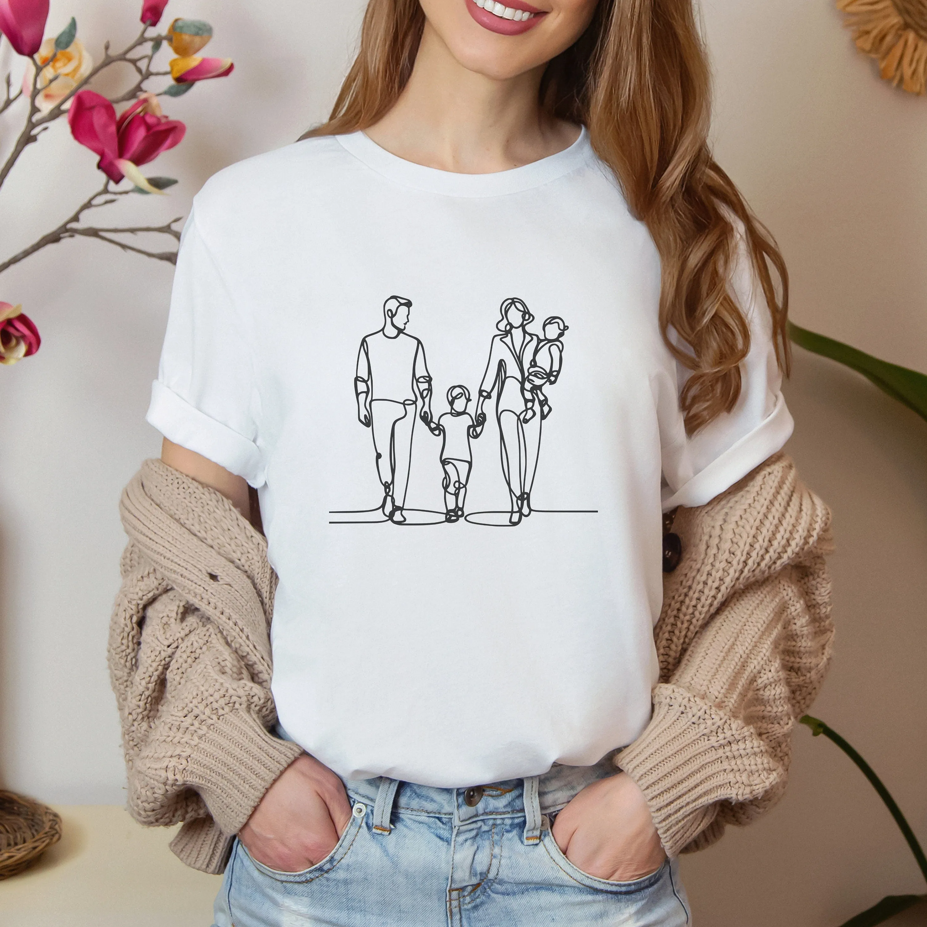 Custom Family of 4 Minimalist Family Line Art T-Shirt, Modern One Line Drawing Tee, Family Portrait Shirt, Kids Family Tee, Mother's Day