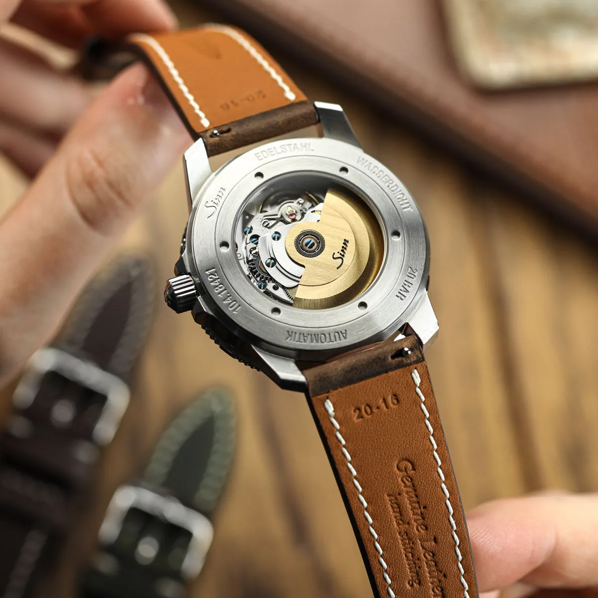 German Hand-Stitched Crazy Horse Leather Watch Strap - Chocolate Brown