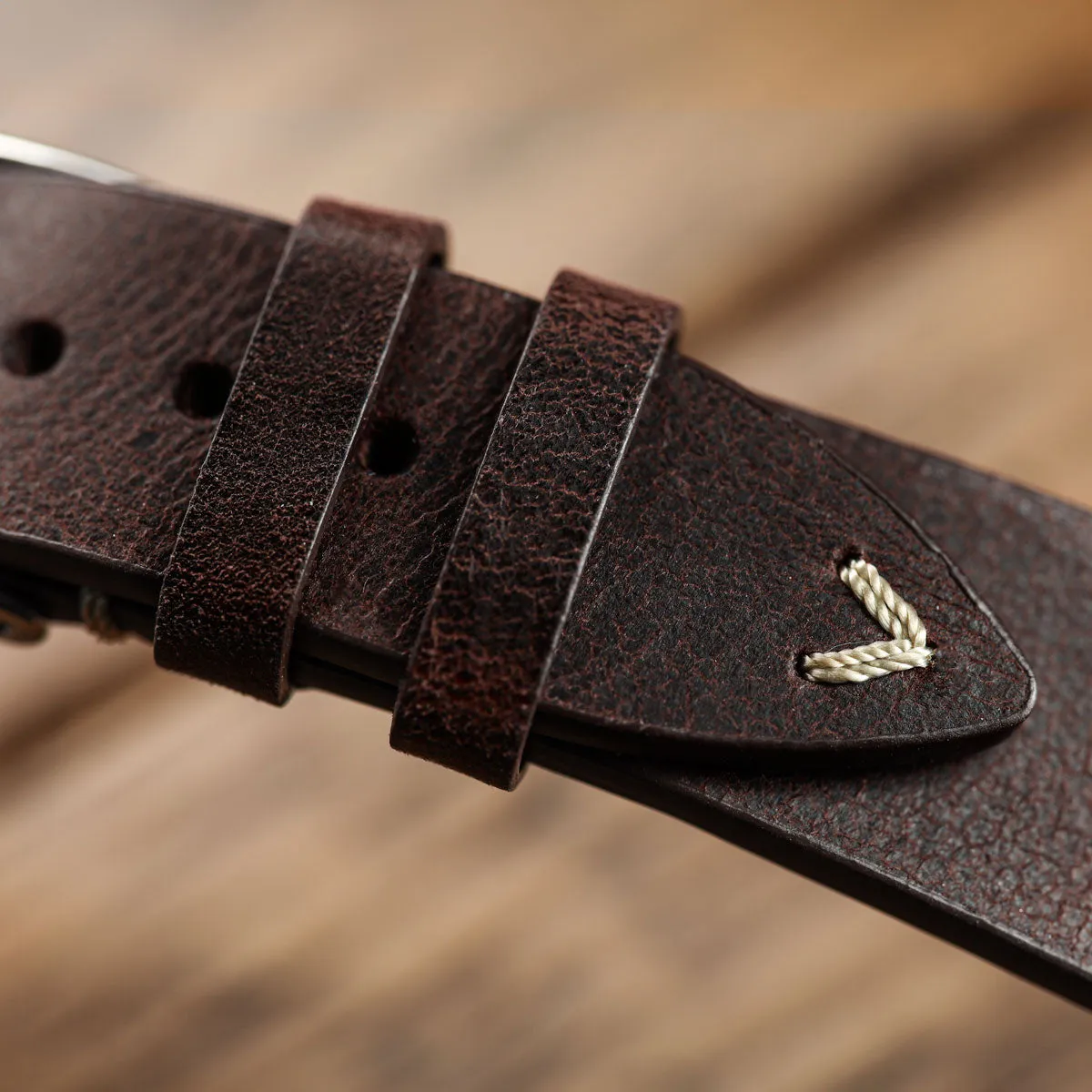 German V-Stitch Crazy Horse Leather Watch Strap - Chocolate Brown