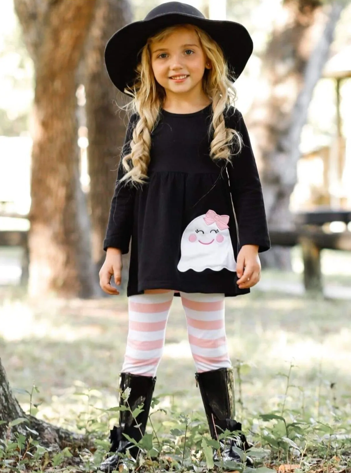 Girls Halloween Themed Long Sleeve Ghost Applique Tunic And Striped Legging Set