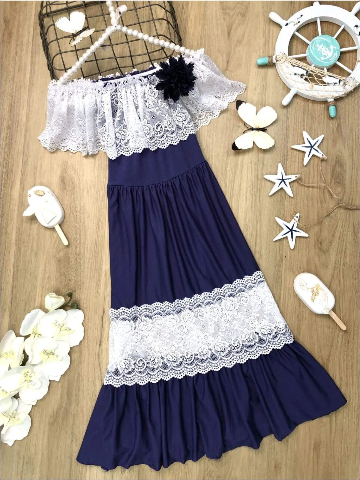 Girls We Love Lace Maxi Dress