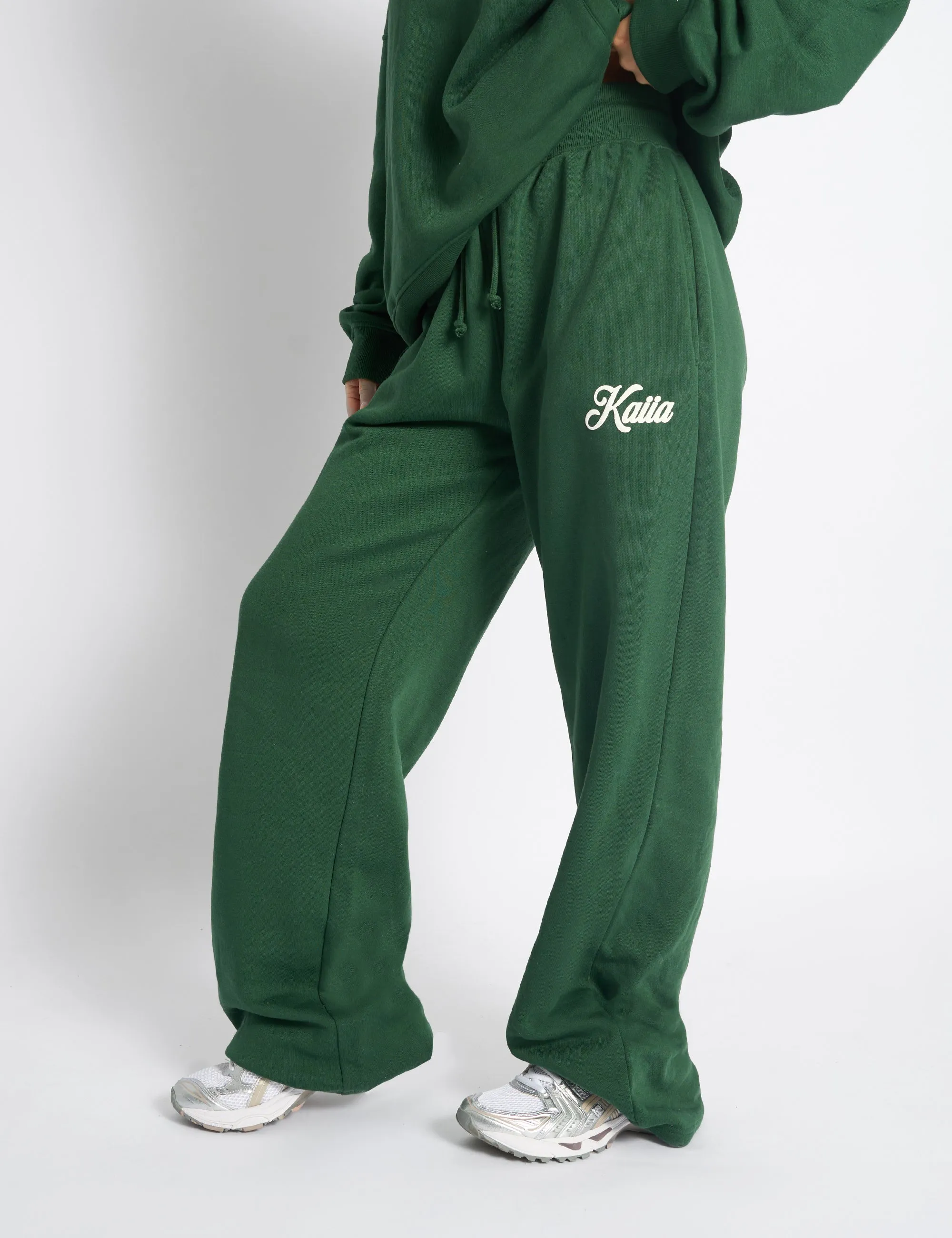 Kaiia Snowflake Logo Ribbed Waistband Wide Leg Joggers Forest Green