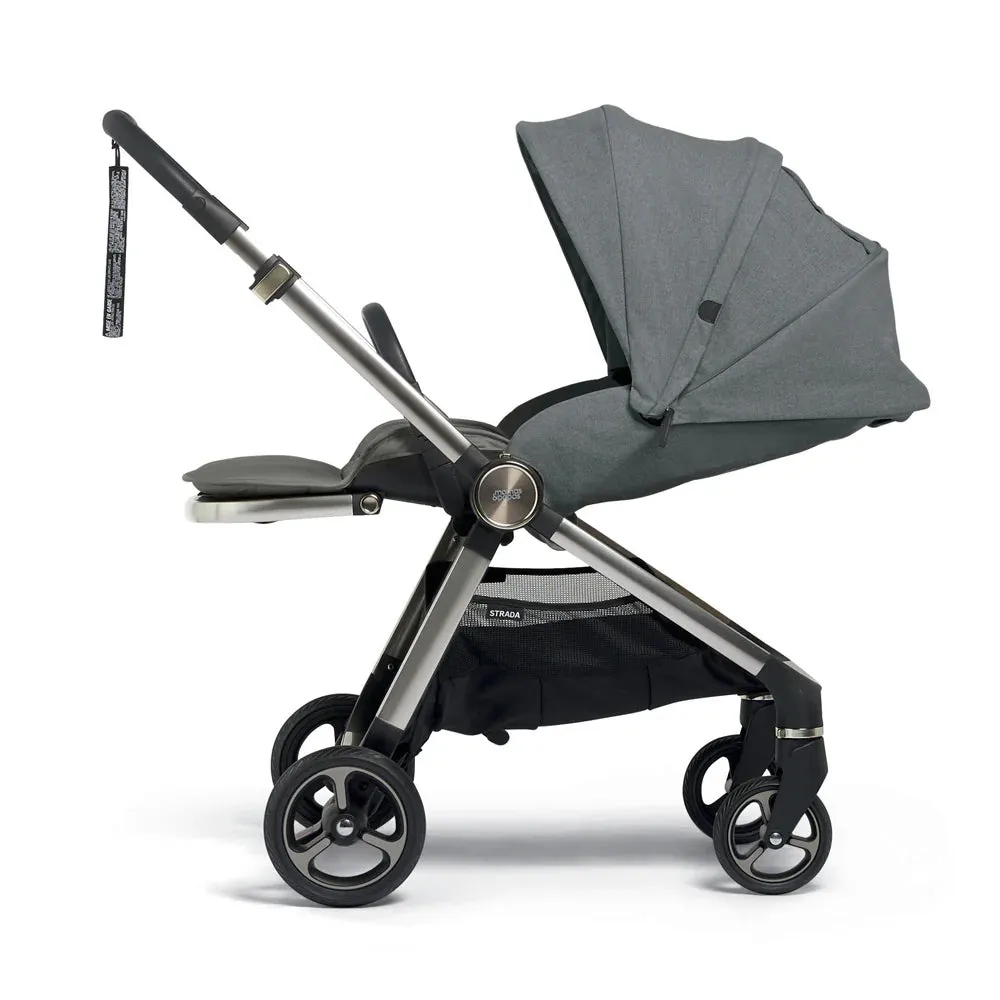 Mamas & Papas Strada Pram - Grey Melange