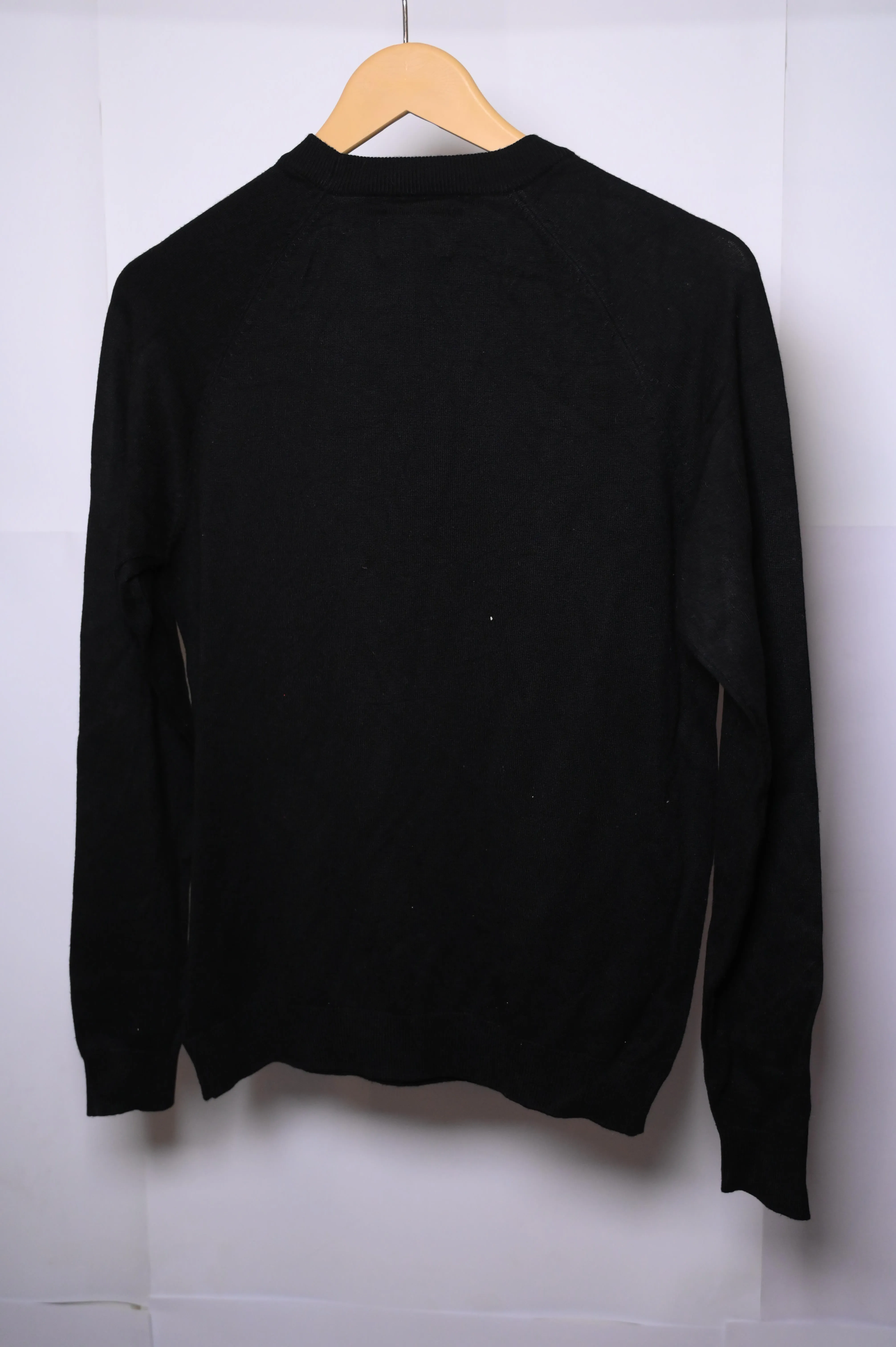 Pull&Bear Black Sweatshirt - Medium