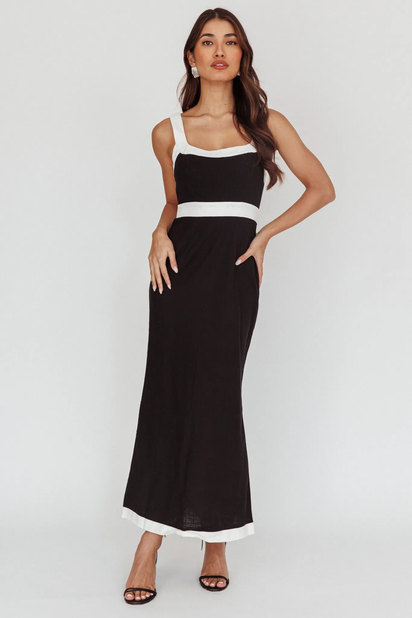 Trust Contrast Maxi Dress Black