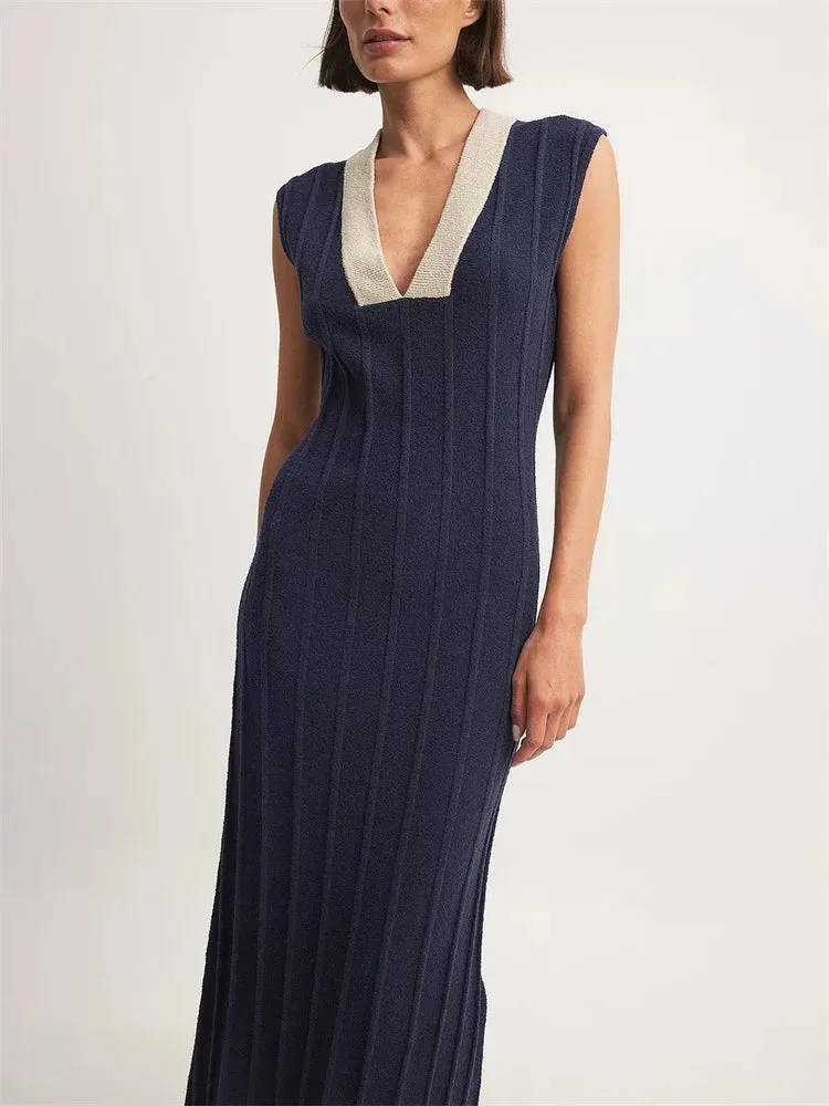 V-Neck Contrast Stylish Collar Maxi Dress