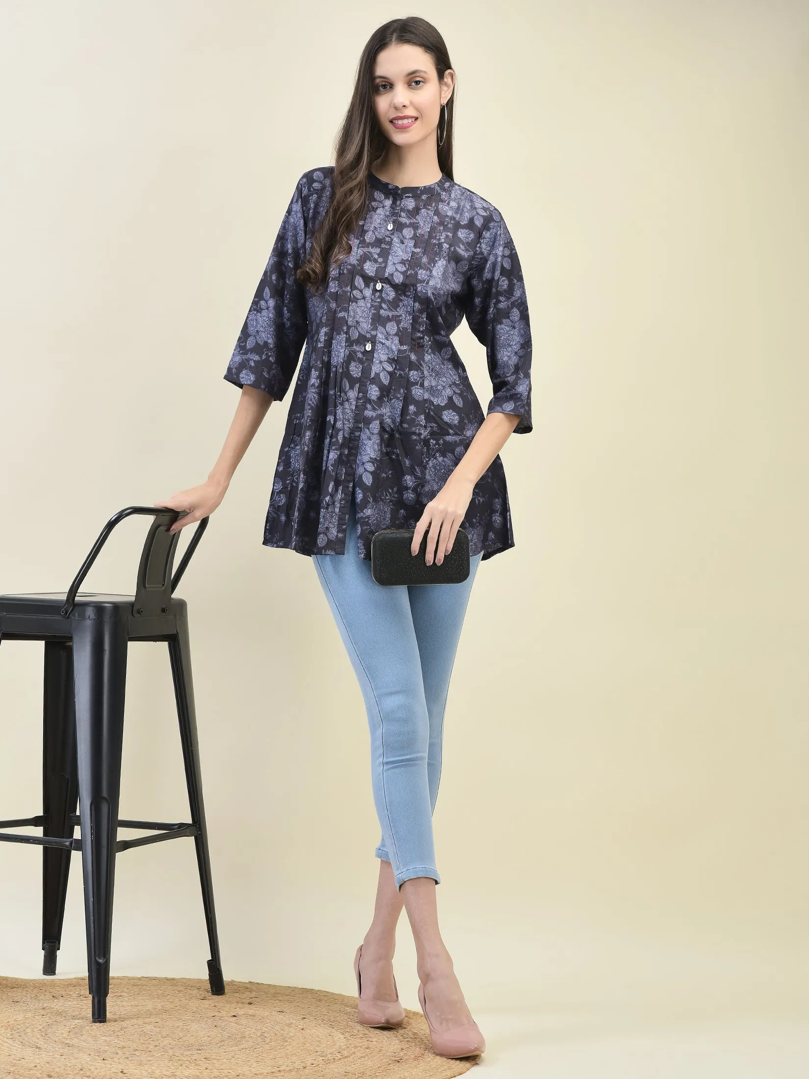 Women Liva Rayon Purple Floral Print Tunic